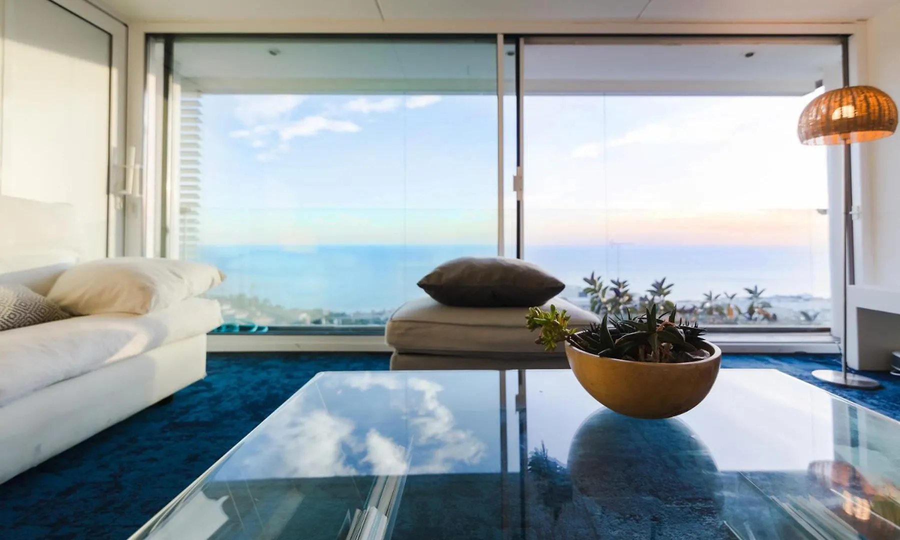 Sitges Suites B 0*,
